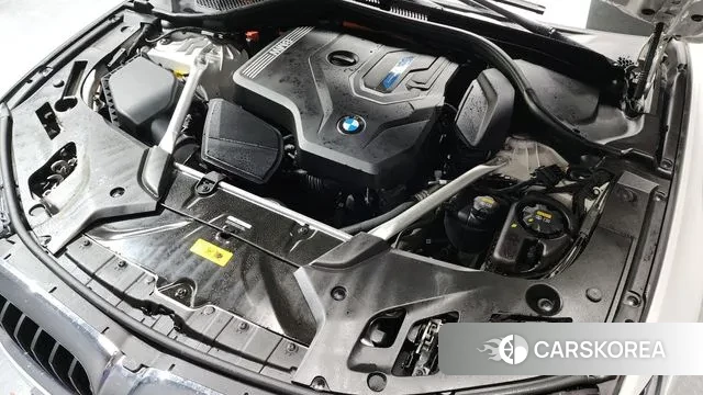 BMW 5 Series (G30) id 3032674 из Кореи 16