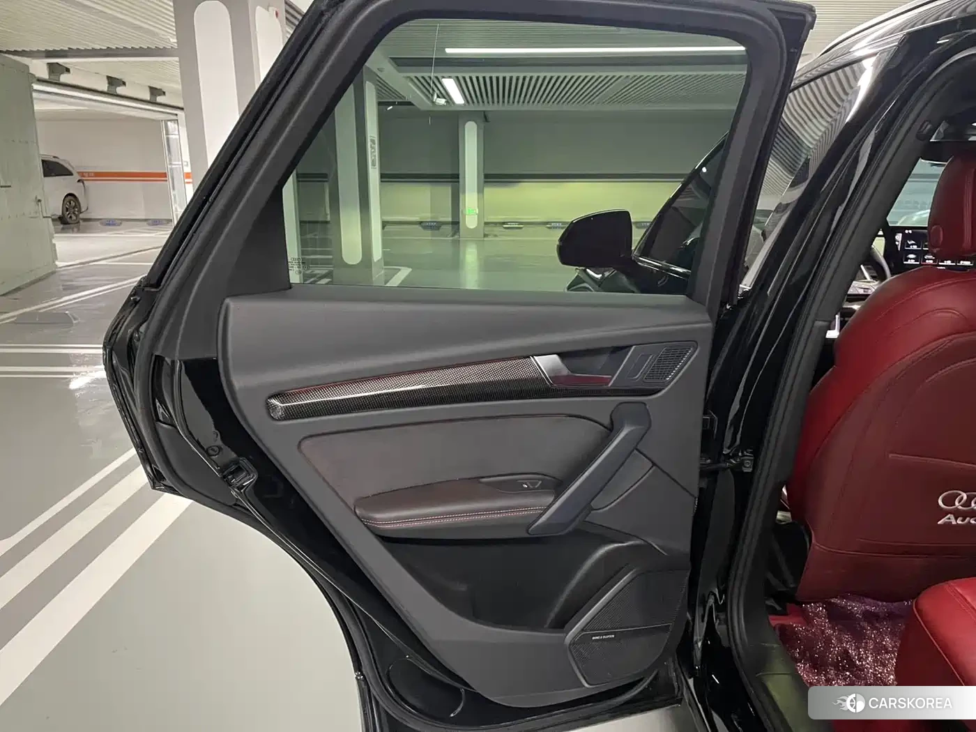 Audi SQ5 id 4559835 из Китая 24