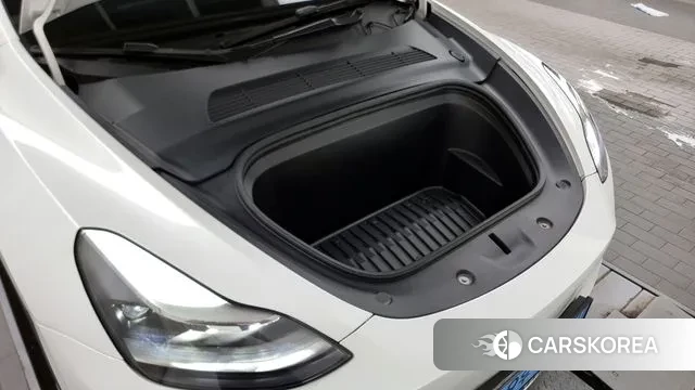 Tesla Model Y id 3022616 из Кореи 16