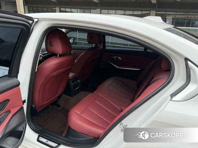 BMW 3 series 2024 Белый из Китая, фото 6