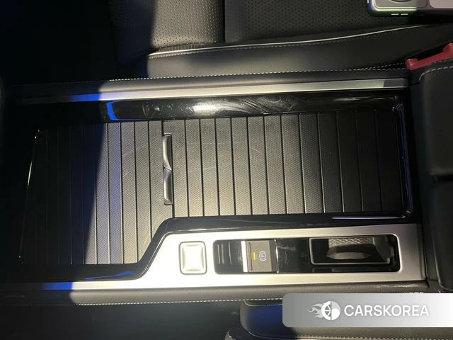 Volkswagen Magotan id 4216381 из Китая 44
