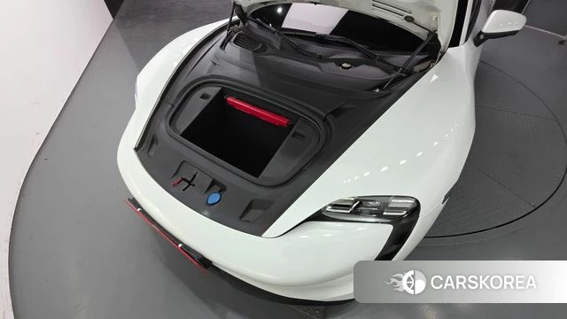 Porsche Taycan id 4303308 из Кореи 28