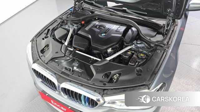 BMW 5 Series (G30) id 4233176 из Кореи 34