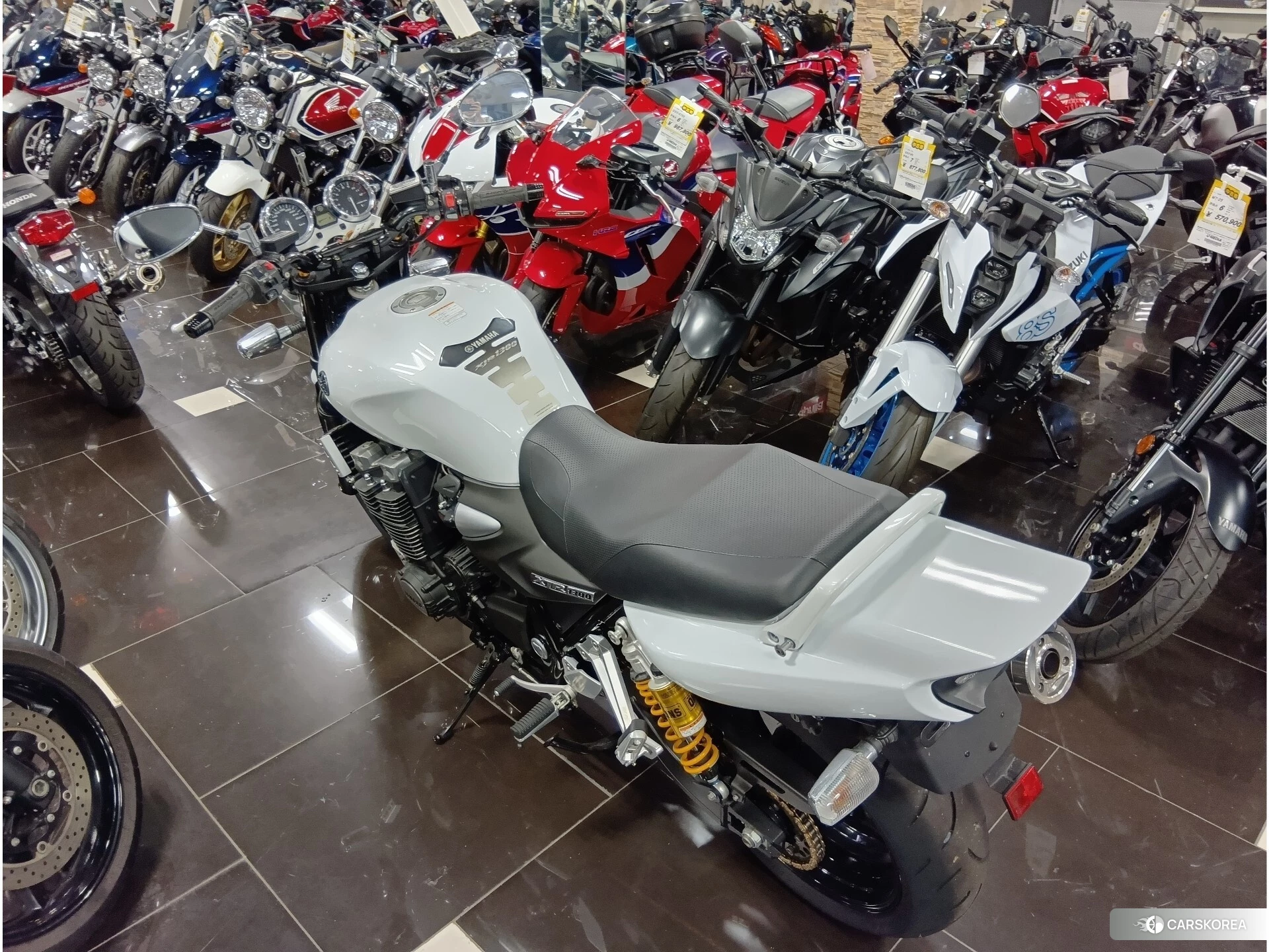 Yamaha XJR 1300 id 4373616 из Японии 6