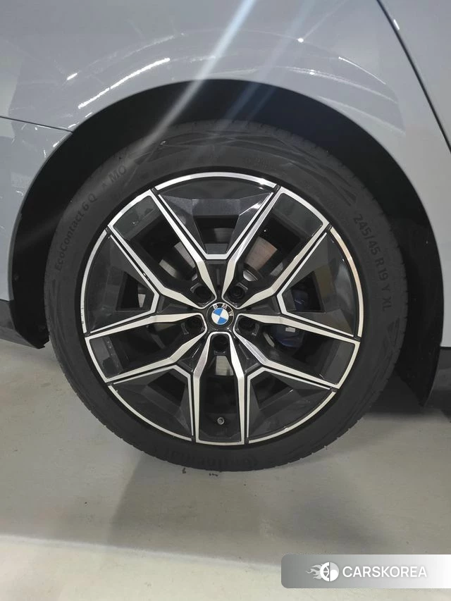 BMW 5 Series (G60) id 4916645 из Кореи 16