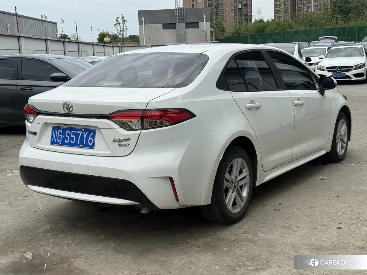 Toyota Levin 2023 Белый из Китая, фото 6