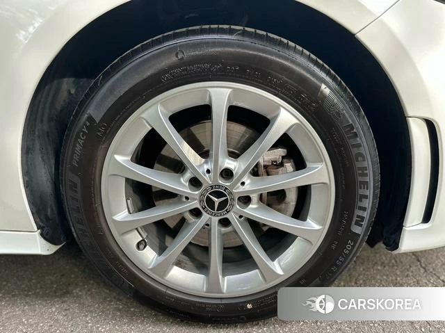 Mercedes-Benz Class A id 4290025 из Китая 20