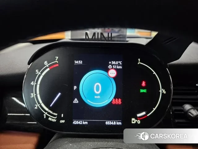 Mini Cooper S 2023 Белый из Кореи, фото 6