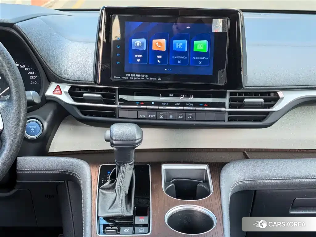 Toyota Sienna id 4653925 из Китая 11