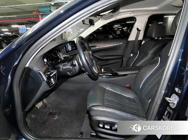 BMW 5 Series (G30) id 3899811 из Кореи 16