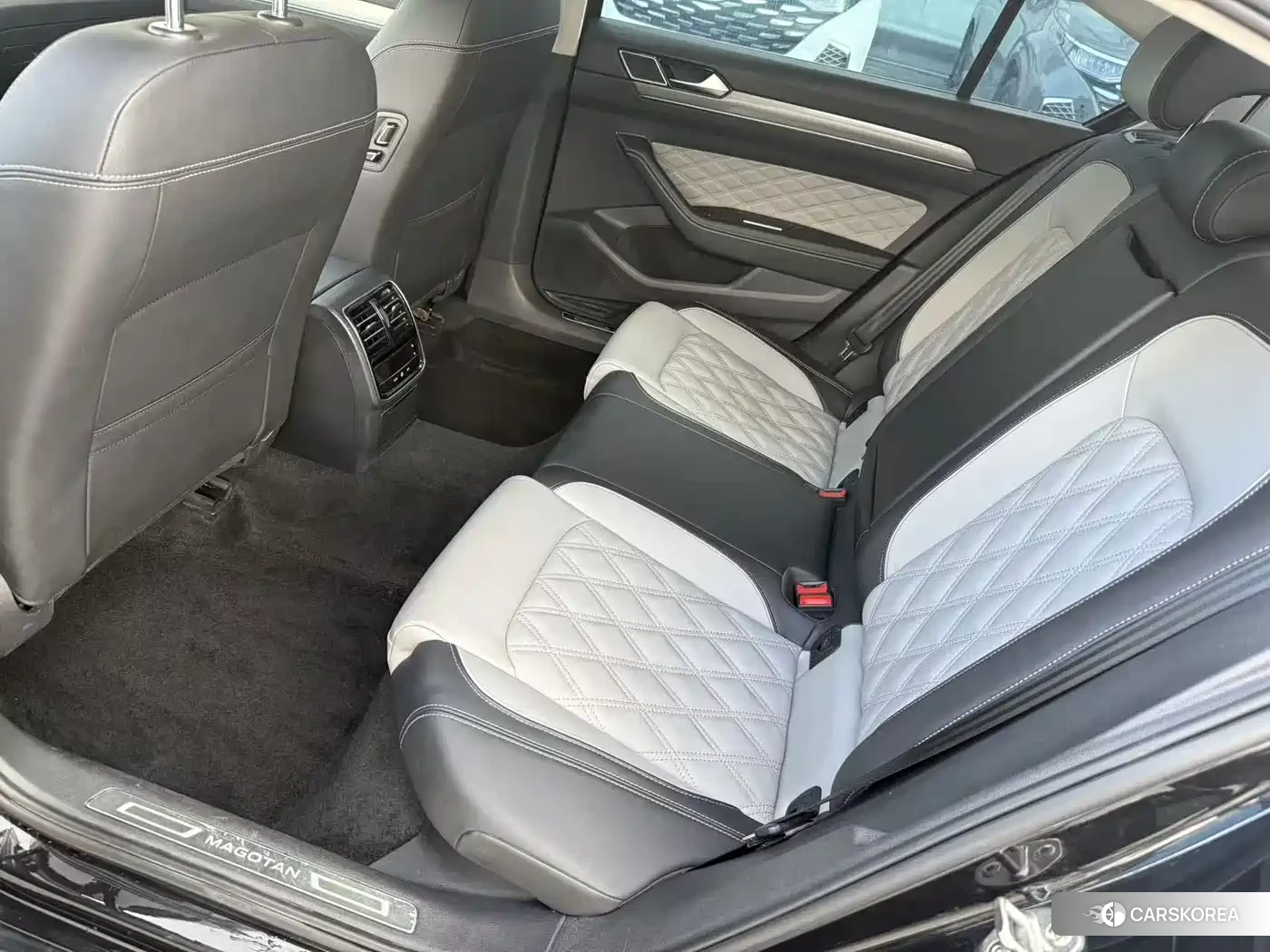 Volkswagen Magotan id 4538864 из Китая 10