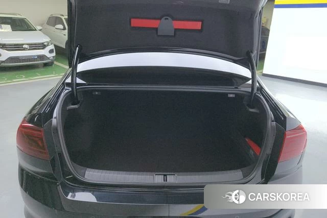 Volkswagen Magotan id 4253215 из Китая 13