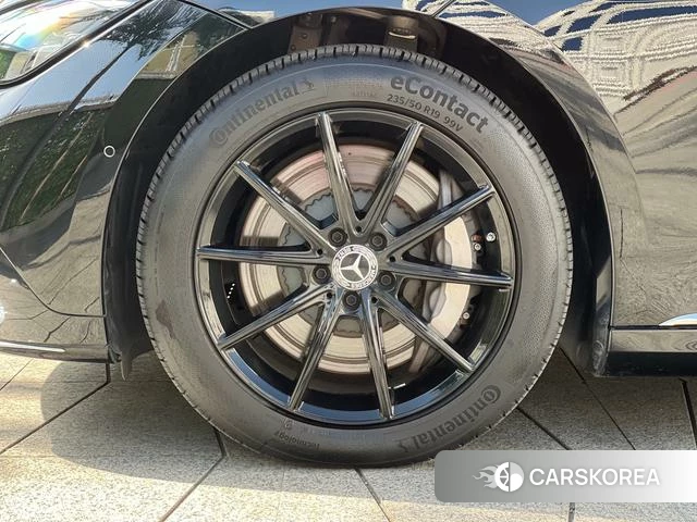 Mercedes-Benz EQE id 4240447 из Китая 19