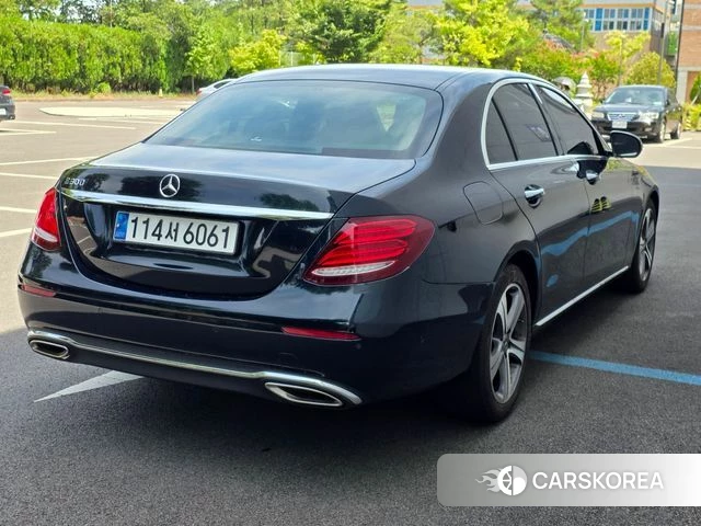 Mercedes-Benz E-Class W213 id 4652337 из Кореи 16