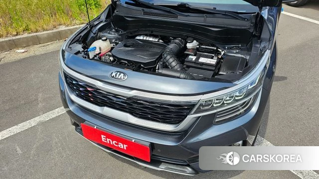 Kia Seltos id 4344576 из Кореи 16