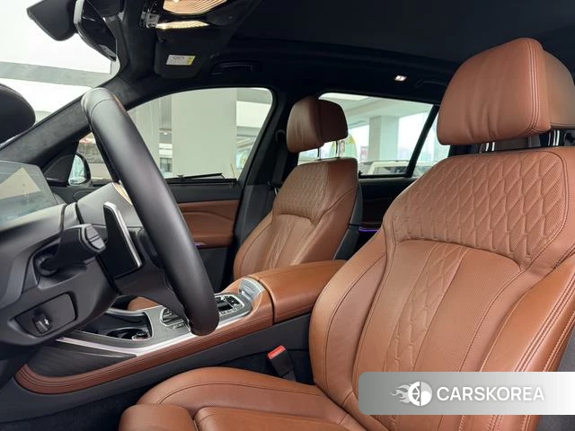 BMW X7 id 4255946 из Китая 25