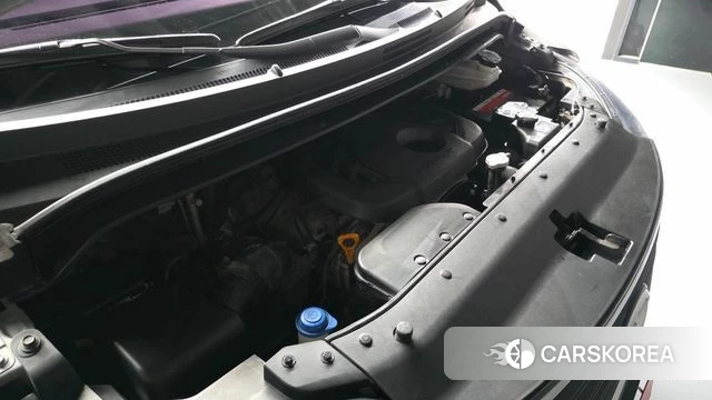 Hyundai The New Grand Starex id 3955510 из Кореи 16