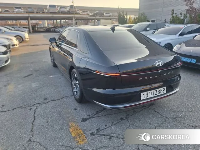 Hyundai Grandeur (GN7) id 3596600 из Кореи 16