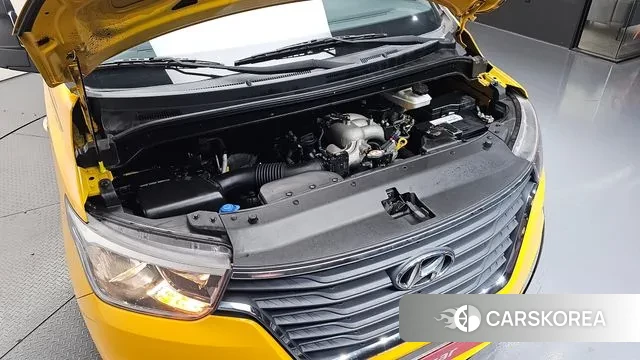 Hyundai The New Grand Starex id 3607693 из Кореи 16