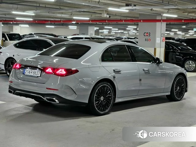 Mercedes-Benz E-Class W214 id 4342879 из Кореи 16