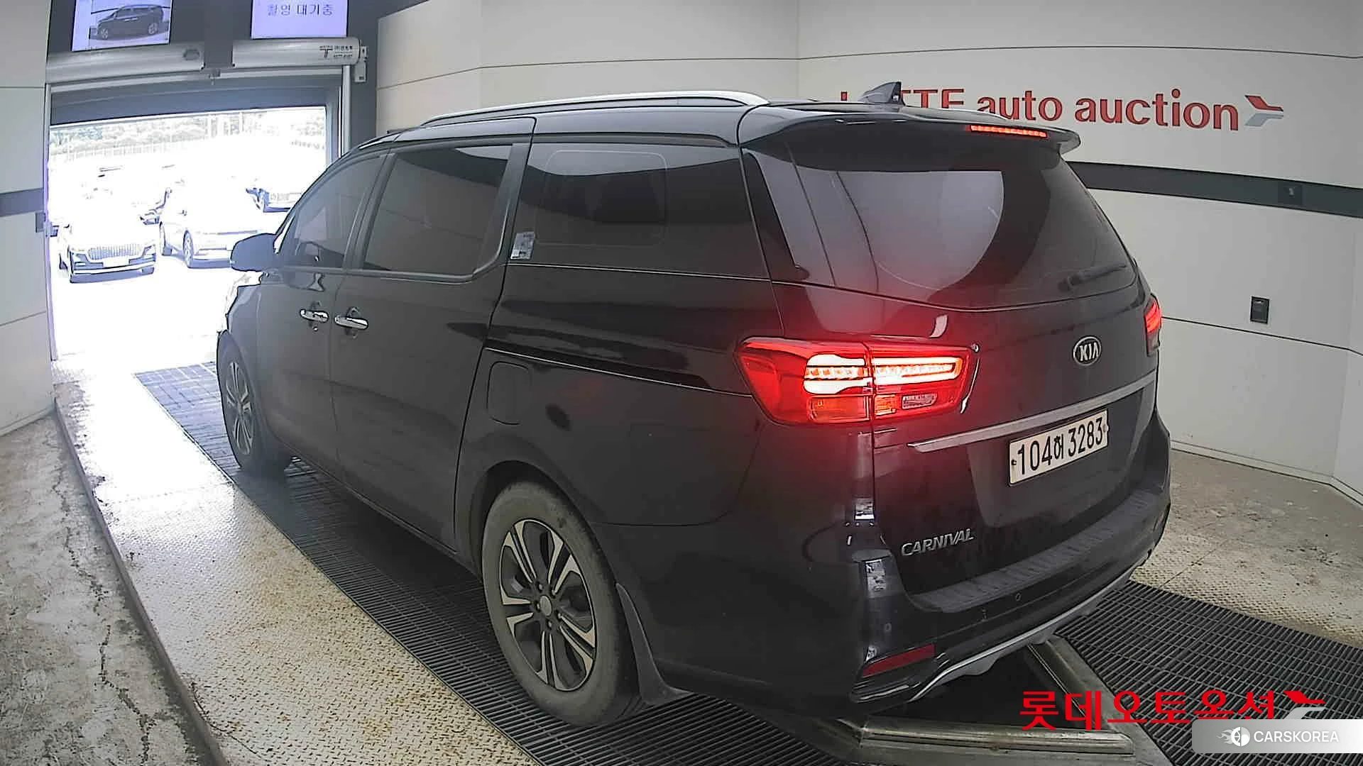 Kia Carnival id 4664332 из Кореи 33
