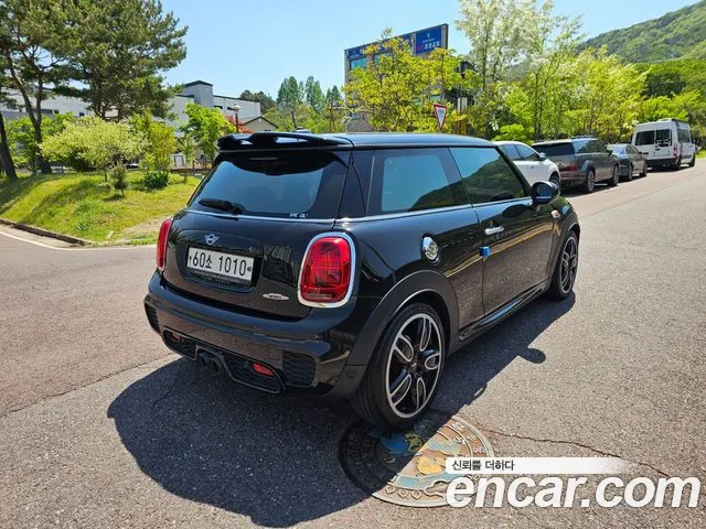 Mini Cooper S id 2690445 из Кореи 16