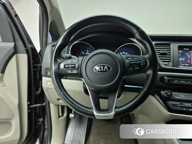 Kia The New Carnival id 4325654 из Кореи 14