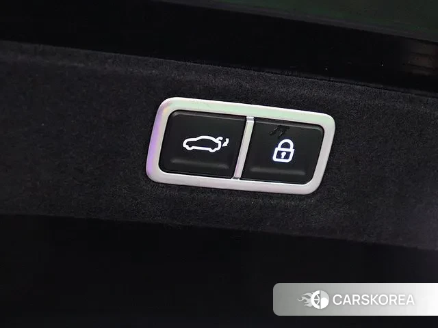 Hyundai Grandeur (GN7) id 3353769 из Кореи 16