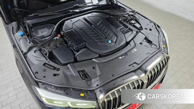 BMW 7 Series (G11) id 4856005 из Кореи 32