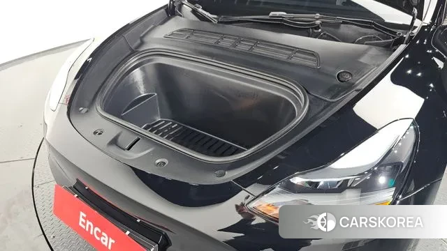 Tesla Model Y id 3353450 из Кореи 16