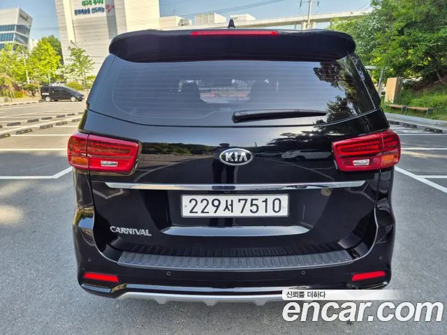 Kia The New Carnival id 2692344 из Кореи 15