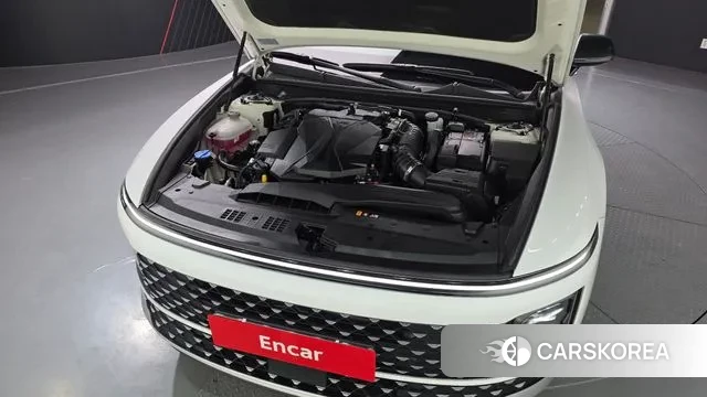 Hyundai Grandeur (GN7) id 3745301 из Кореи 16