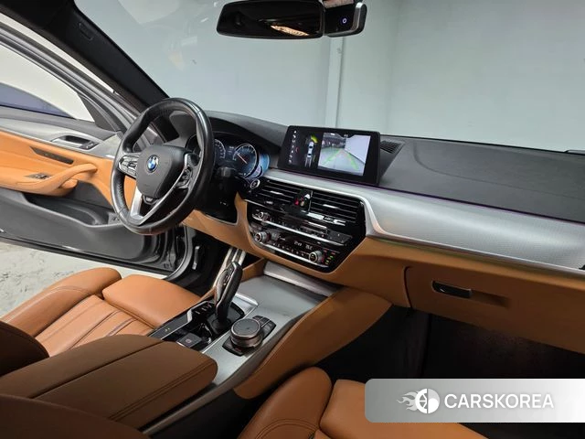 BMW 5 Series (G30) id 4732986 из Кореи 16