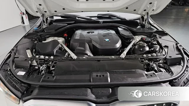 BMW 5 Series (G60) id 3477399 из Кореи 17