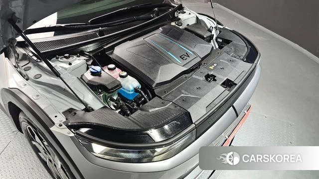 Hyundai Ionic 5 id 3915459 из Кореи 16