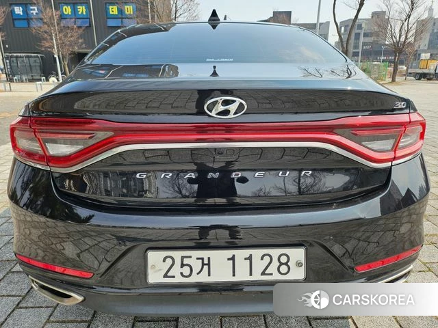 Hyundai Grandeur IG id 3796396 из Кореи 16