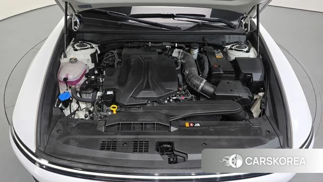 Hyundai Grandeur (GN7) id 4853952 из Кореи 33
