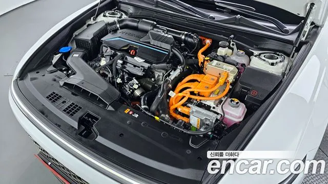 Hyundai Grandeur Hybrid (GN7) id 2735611 из Кореи 16