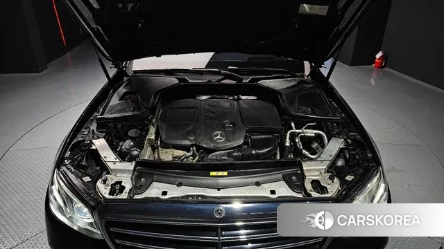 Mercedes-Benz E-Class W213 id 3536328 из Кореи 16