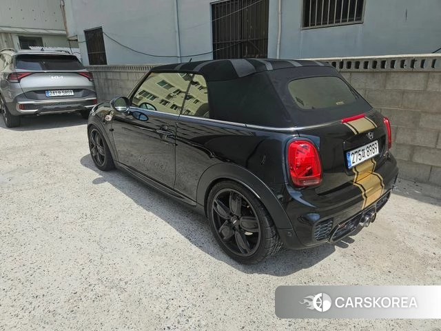 Mini Cooper S Convertible 2019 Черный из Кореи, фото 6