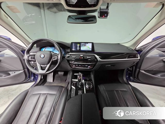 BMW 5 Series (G30) id 4780972 из Кореи 16