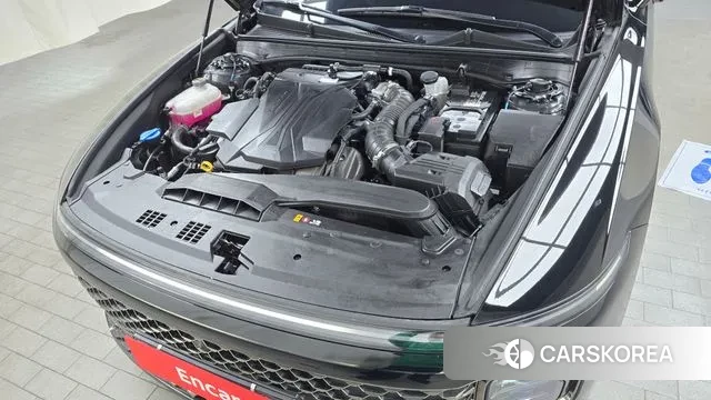 Hyundai Grandeur (GN7) id 3576622 из Кореи 16