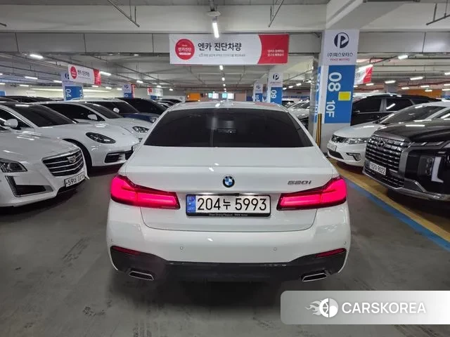 BMW 5 Series (G30) id 3487554 из Кореи 16