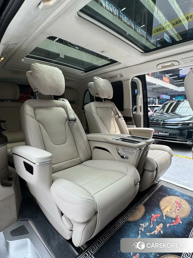 Mercedes-Benz V-class id 4259619 из Китая 12