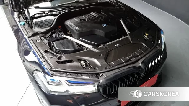 BMW 5 Series (G30) id 2998396 из Кореи 16