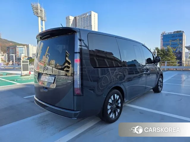 Hyundai Staria id 3421900 из Кореи 16