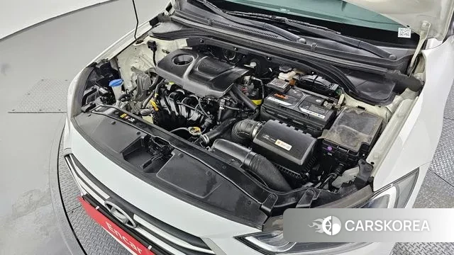 Hyundai Avante AD id 3742887 из Кореи 16