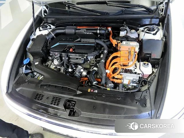 Hyundai Grandeur Hybrid (GN7) id 4017734 из Кореи 16