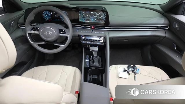 Hyundai The New Avante (CN7) id 4639781 из Кореи 32