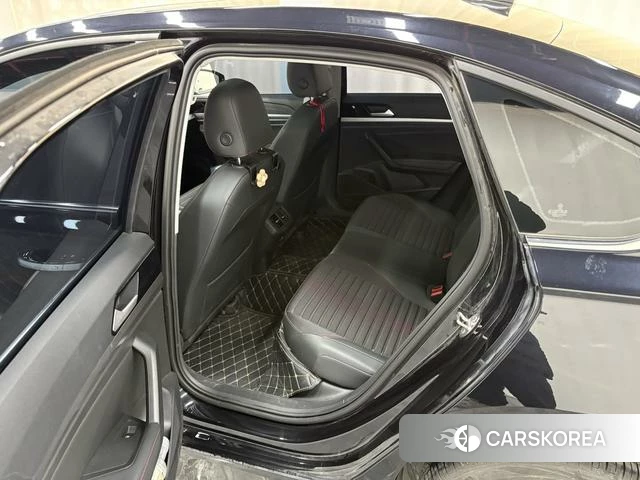 Volkswagen Lavida id 4240786 из Китая 16